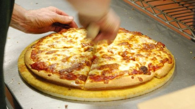 _100041065_pizzanewafp2011.jpg