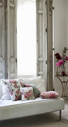 floral-pillows.jpg