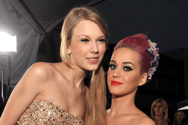 Katy-Perry-and-Taylor-Swift.png