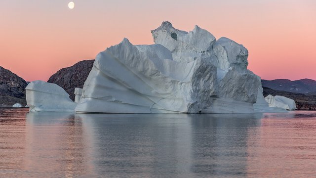 Disko Bay, Greenland 1920x1080.jpg