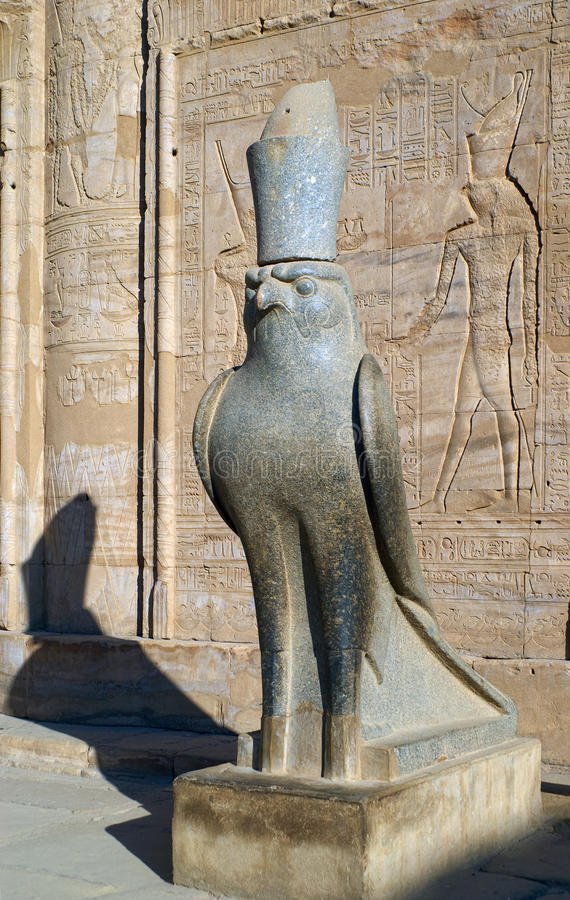 egyptian-god-horus-statue-edfu-egypt-12733774.jpg