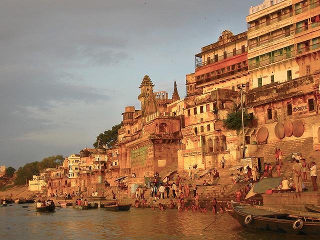 benaras.jpg