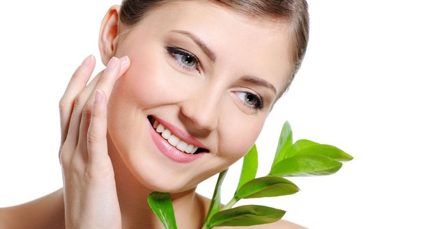 Ayurvedas-5-Tips-for-Healthy-Flawless-Skin_ft.jpg