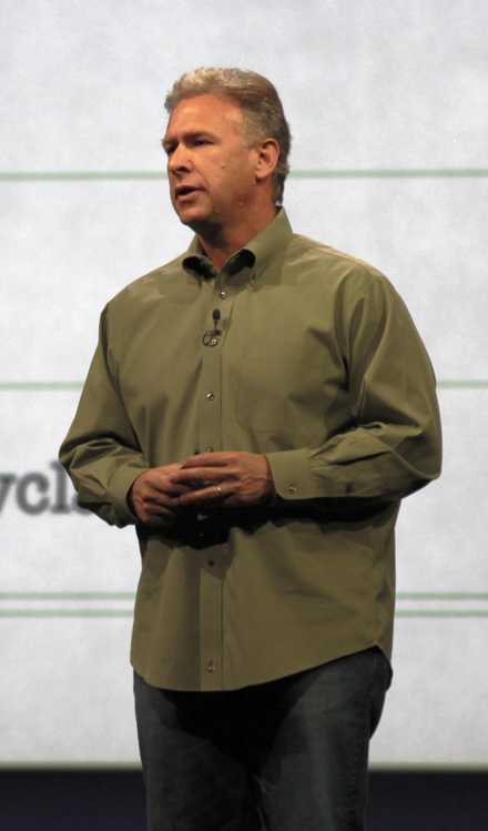 440px-Phil_Schiller_2012.png