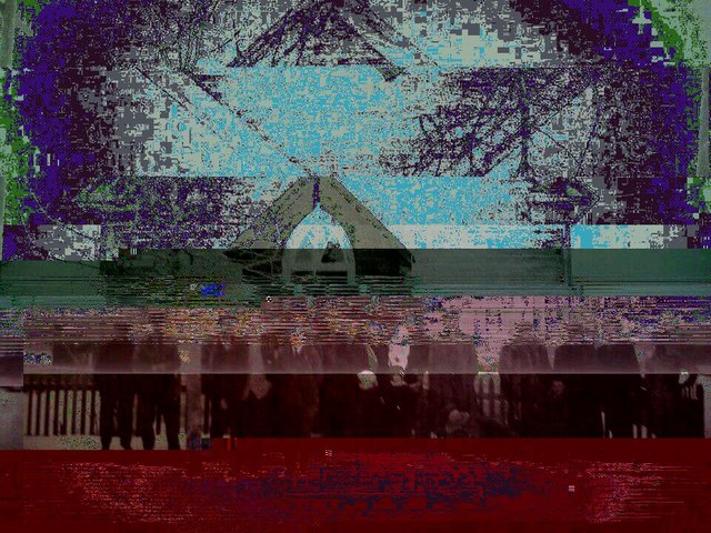 20170706224139_glitch.jpg