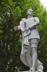 Statue_d'Étienne_de_La_Boétie.JPG