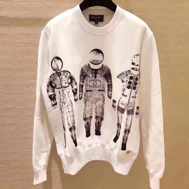 Chanel sales astronaut sweatshirt