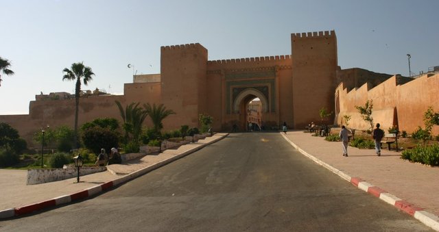 Bab-berdaine-meknes.jpg