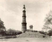 KITLV_377921_-_Clifton_and_Co._-_The_Qutab_Minar_in_Mehrauli_in_Delhi_-_Around_1890.tif.jpg