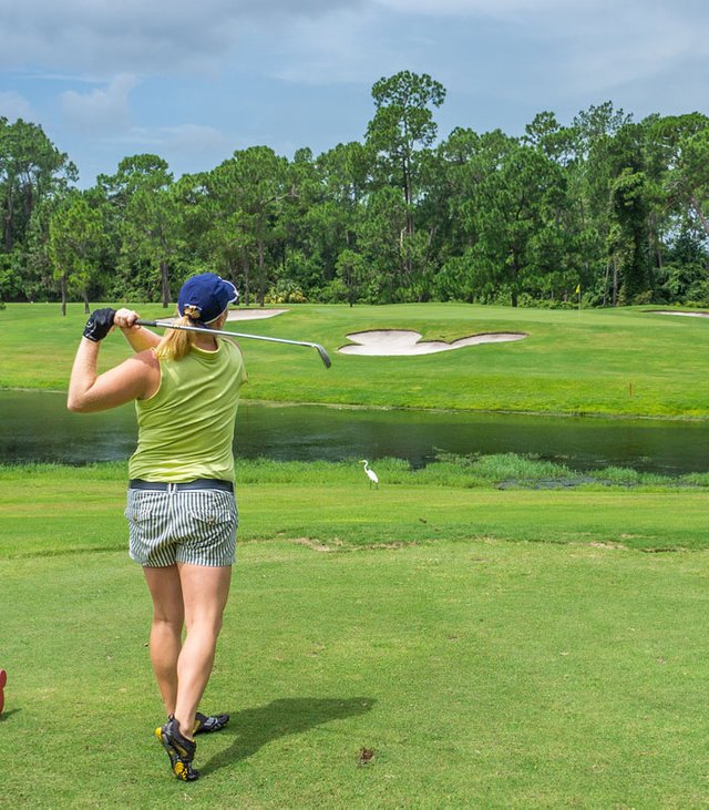 Golf-for-Beginners-1.jpg