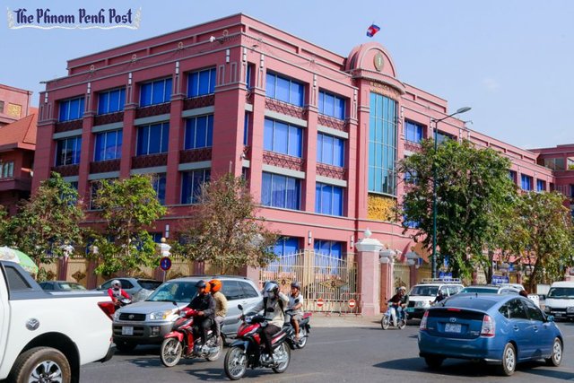 national_bank_of_cambodia_in_ppenh_11_02_2016heng_chivoan.jpg