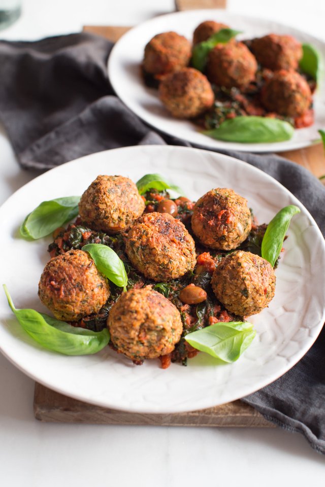 Vegan-Lentil-Meatballs-2.jpg