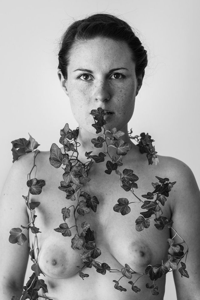 photography-nude-portrait-ivy.jpg