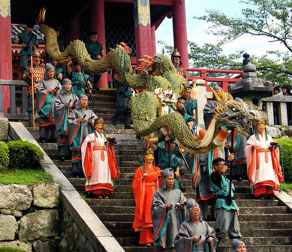 religion-at-kiyomizudera-410.jpg