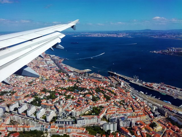 🛫 Der Flug nach Lissabon - The flight to Lisbon🛫 — Steemit