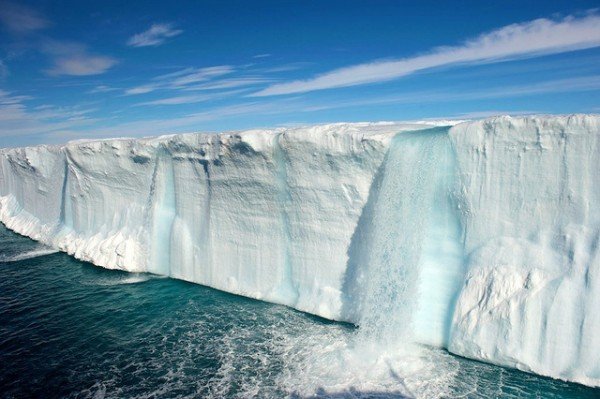 arctic-glacier-waterfall-600x399.jpg