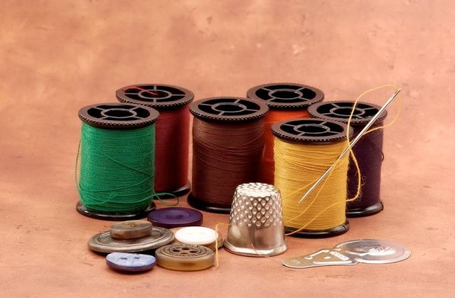 thread buttons-2.jpg