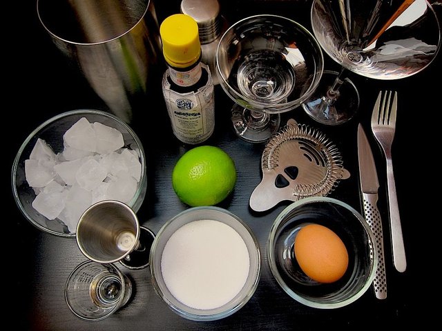 pisco-sour-mise-en-place.jpg