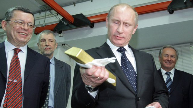 003-04-Russia_Gold-D.jpg