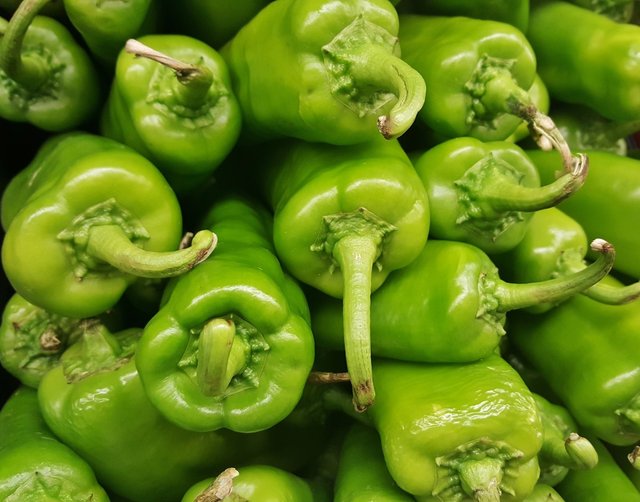 anaheim_peppers_chiles_chili_peppers_hot_spicy_food_grocery_green_chili_peppers-1411519.jpg!d.jpeg