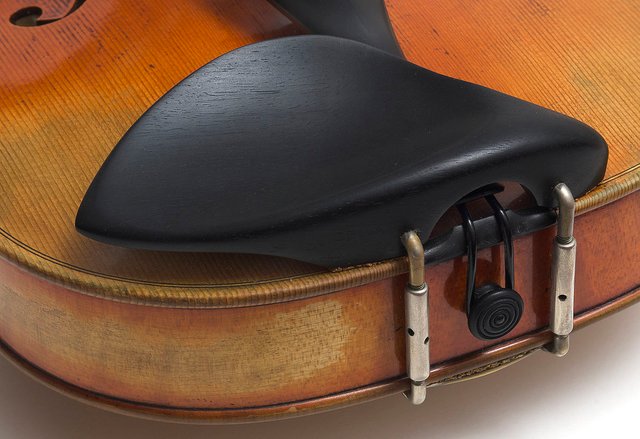 ViolinChinRest-pjt.JPG