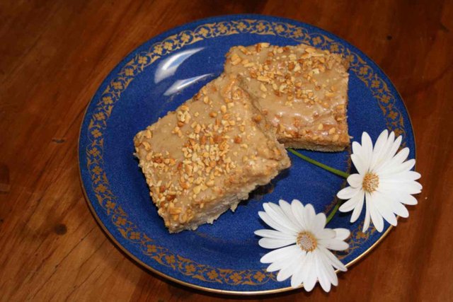 apple cake slice.jpg