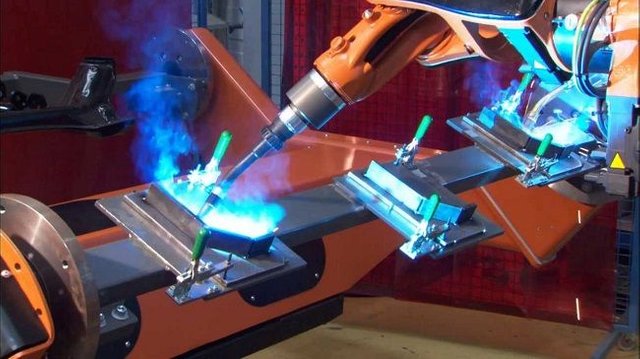 Welding Robot.jpg