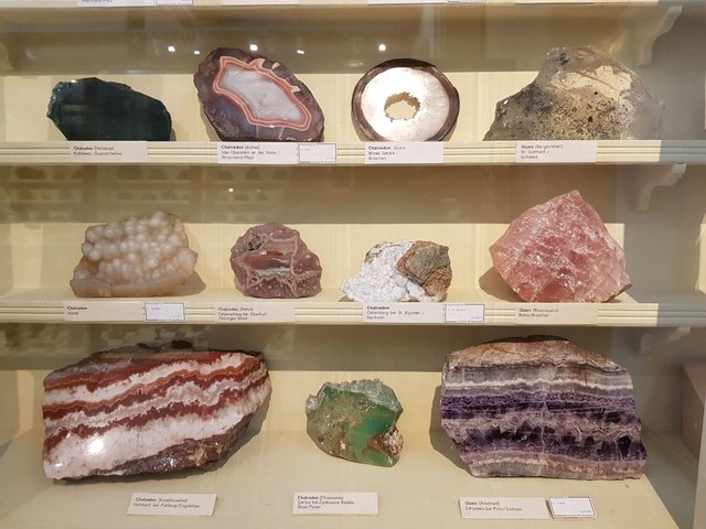 Steemit Museum Mineral 6.jpeg