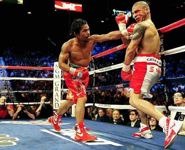 1346410826pacquiao-cotto.jpg