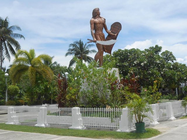 mactan shrine.jpg