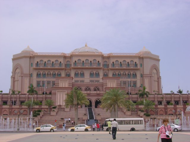 Emirates Palace Hotel5.JPG