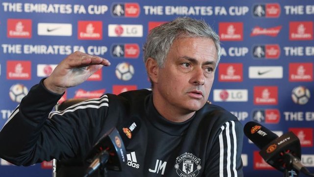 skysports-jose-mourinho-manchester-united_4257242.jpg