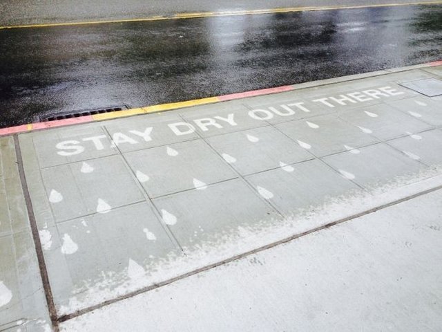 31071e5d9d0e652b4c59d2102f90da95--rain-art-sidewalk-art.jpg