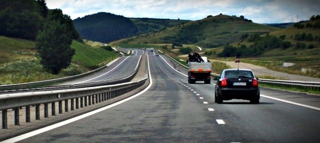 image-2011-10-18-10454555-0-autostrada-romania-lead.jpg