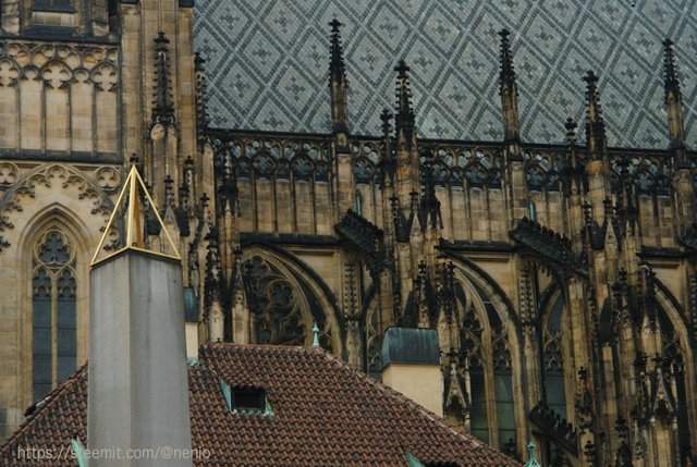 st-vitus-obelisk.jpg