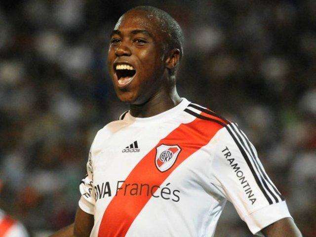 eder-alvarez-balanta_672553.jpg