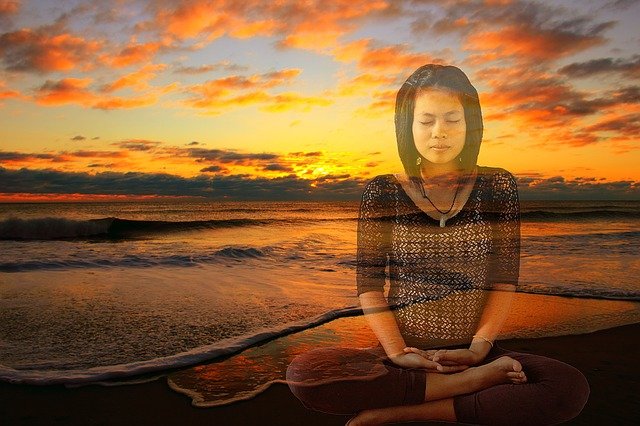 meditating-1170645_640.jpg