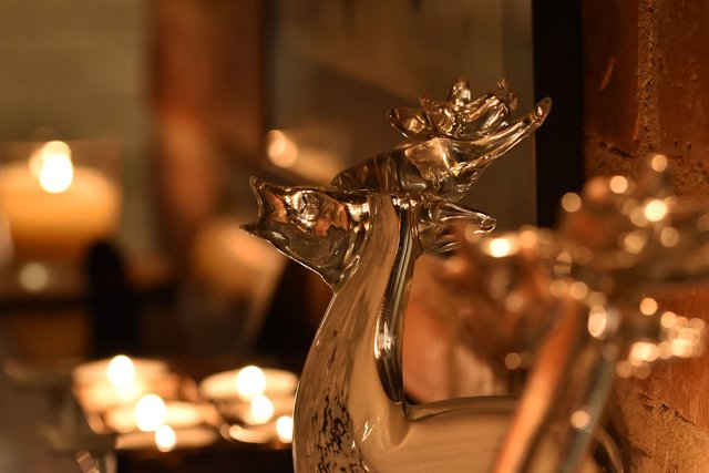 glass raindeed 1.jpg