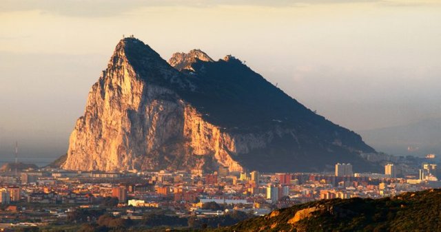 Gibraltar-rock-760x400.jpg