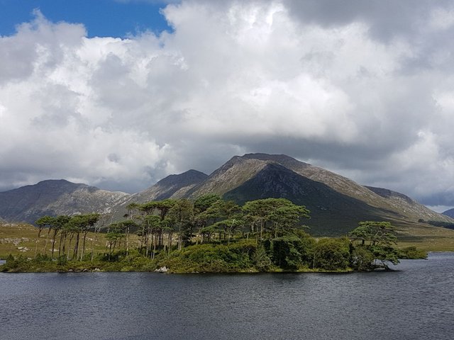 Ireland - Connemara.jpg