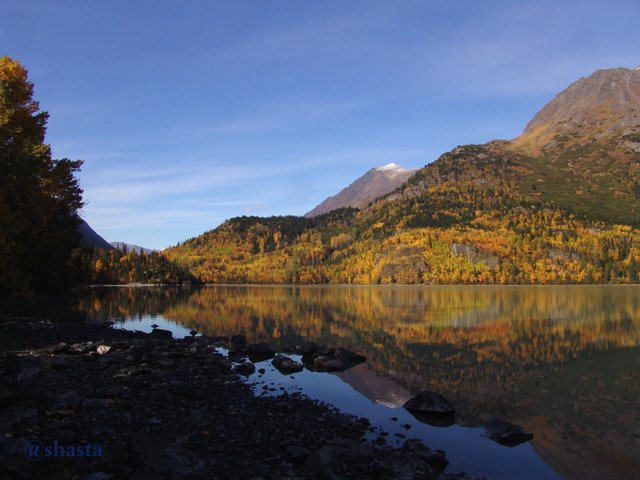 shasta2017nov13th47sept25th2006uppertraillake3big.jpg