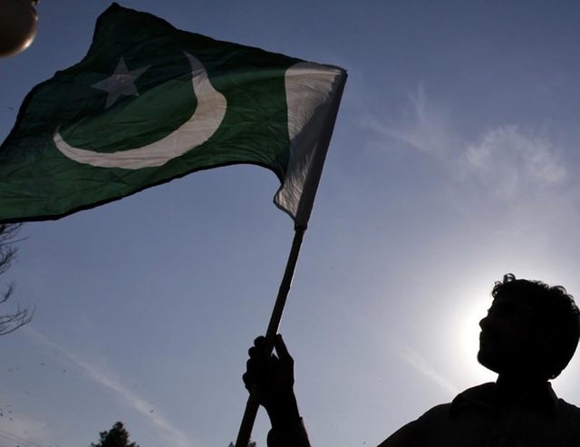 pakistan-flag-800.jpg