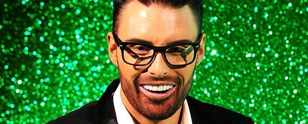 rylanclark-fake-teeth-wtf-620x250.jpg