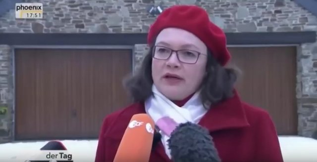Andrea Nahles SPD zum Verzicht von Martin Schulz auf den Außenministerposten 09 02 2018   YouTube.jpg