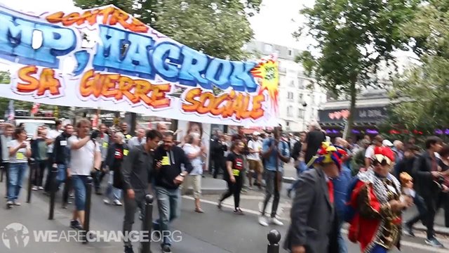 ParisProtests1.jpg