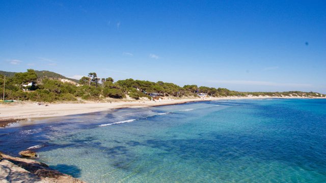 Ses-salines-beach-Playa-de-las-salinas-Ibiza-1.jpg