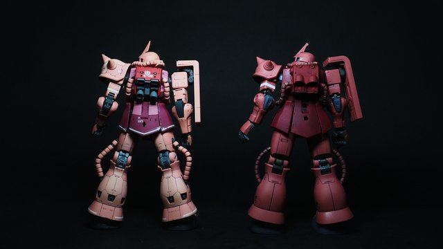 Gunpla comparing high grade to real grade 