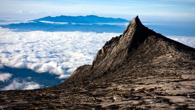Mount-Kinabalu-620x350.jpg