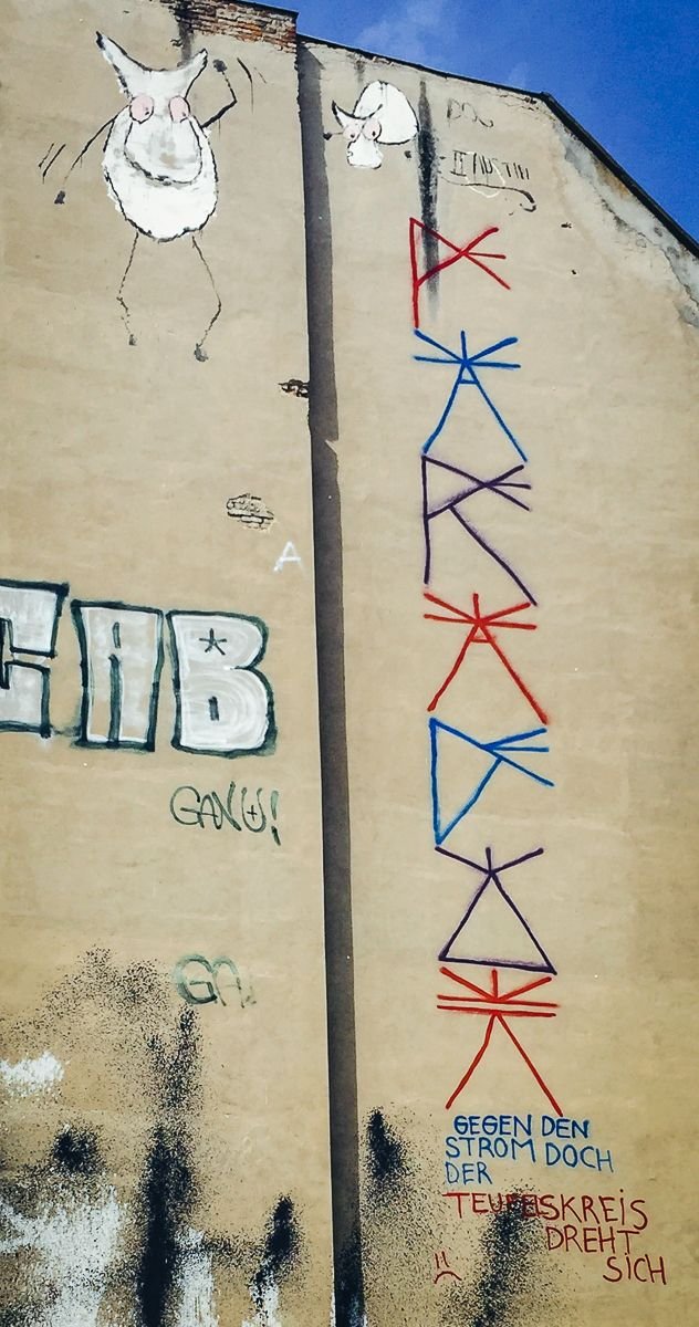 Berlin-Street-Art-and-Graffiti-8.jpg