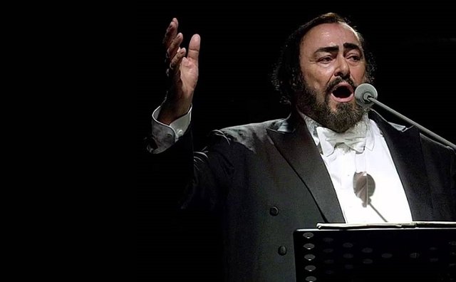 emilia_pavarotti-1.jpg